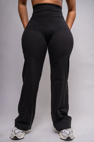 LockedIn™ Straight Leg Bombshell Pants – Black